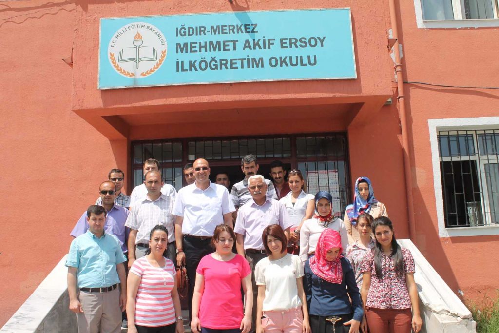 Milli Eğitim Müdürü Dinçer Ateş Mesleki Gelişim Eğitim Seminerini Gezdi