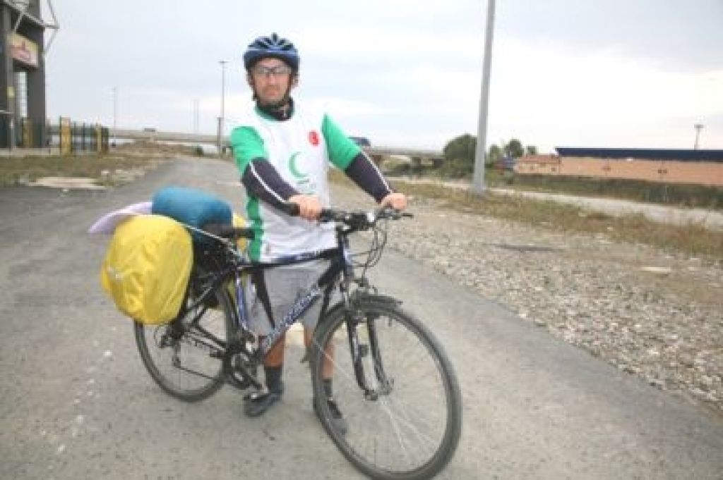 Madde Bağımlılığına Karşı Pedal Çeviriyor