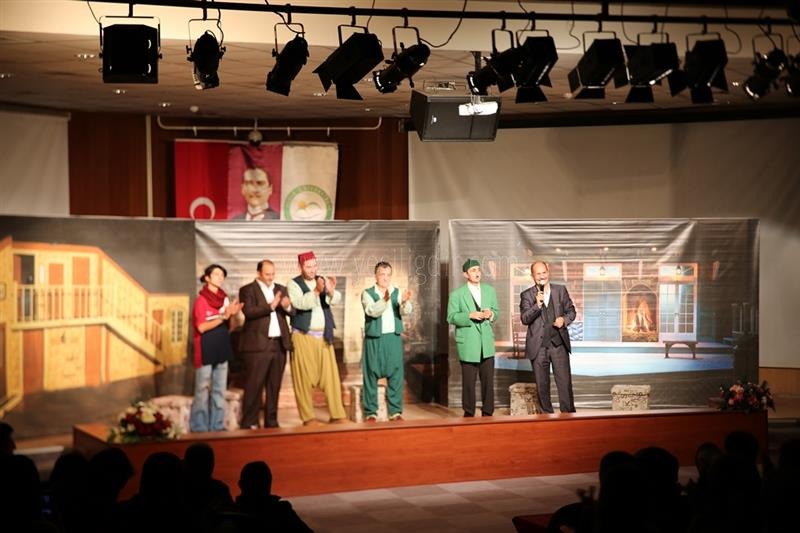 Teyo Emmi Iğdır Üniversitesinde İzleyicilerle Buluştu