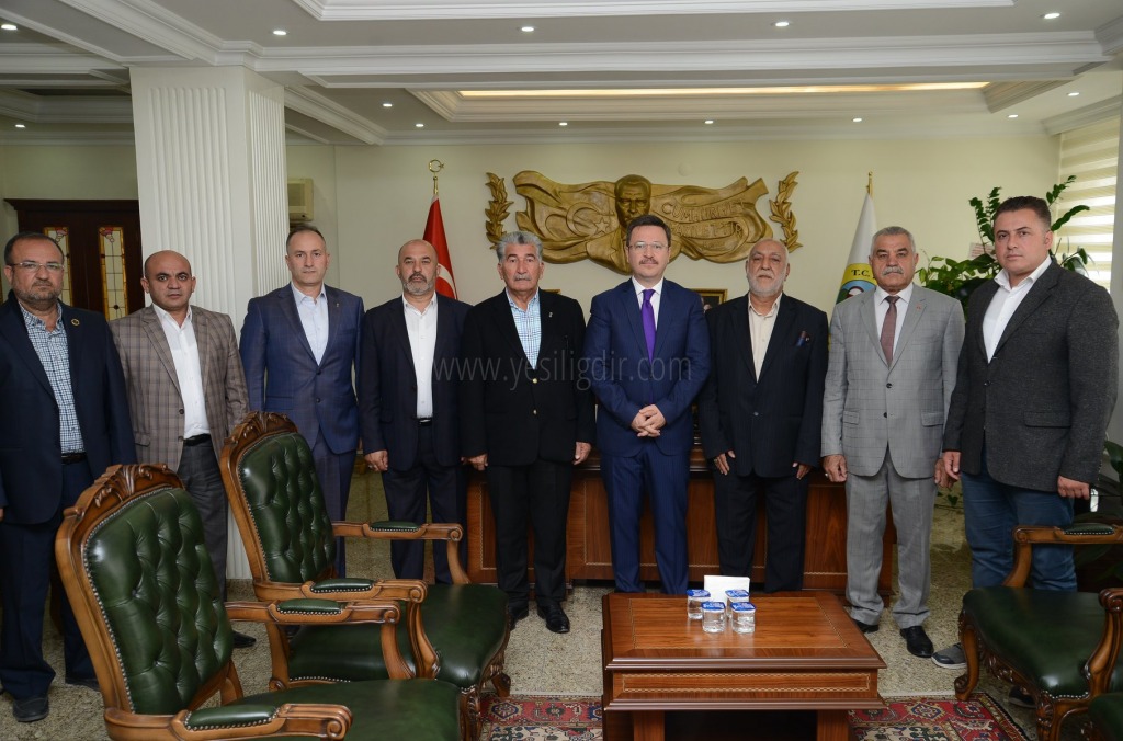 VALİ ENVER ÜNLÜ TAZİYELERİ KABUL ETTİ