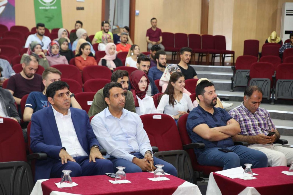 Iğdır Üniversitesi Öğrencilerine KOSGEB Girişimcilik Sertifikası Verildi