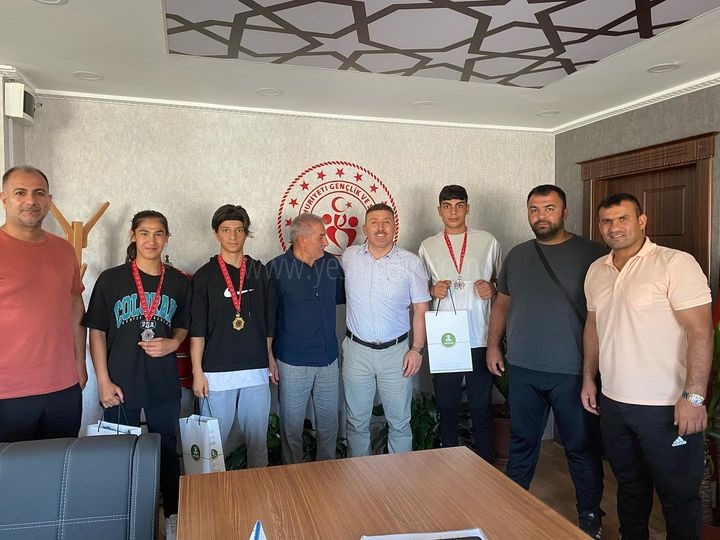 Yıldız Erkek-Kadın Türkiye Boks Şampiyonası sona erdi