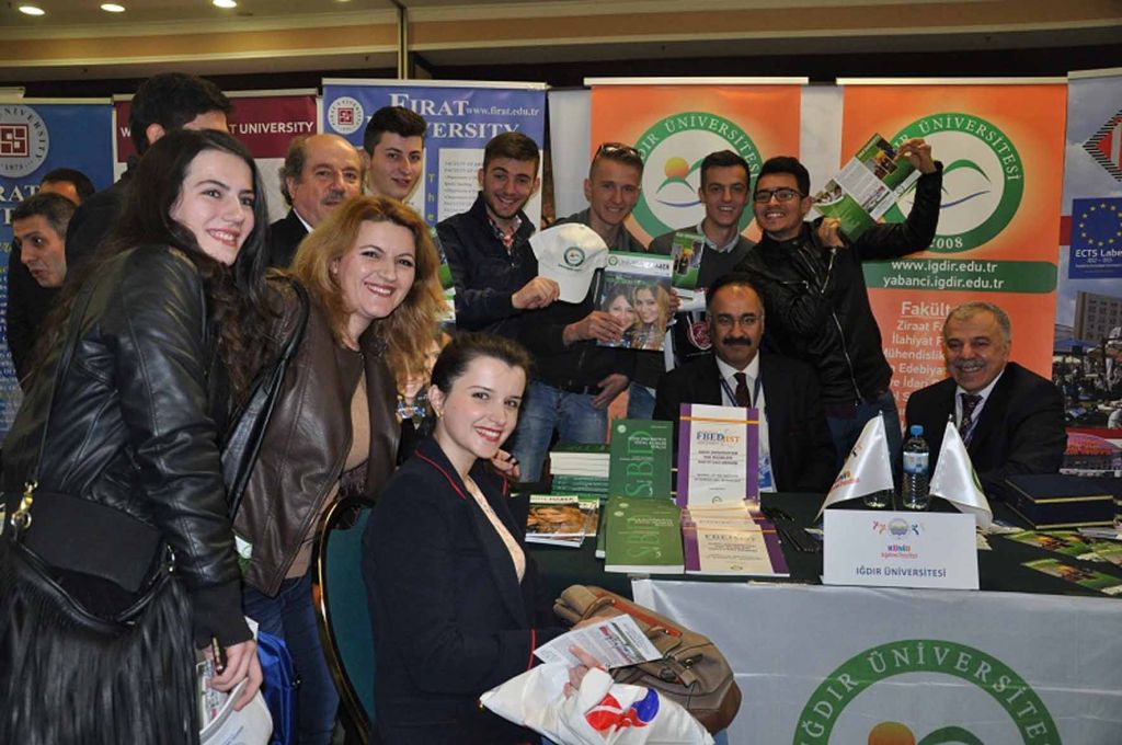 Iğdır Üniversitesinin Kurucu Üyesi Olduğu Künib Makedonyada Eğitim Fuarı Düzenledi