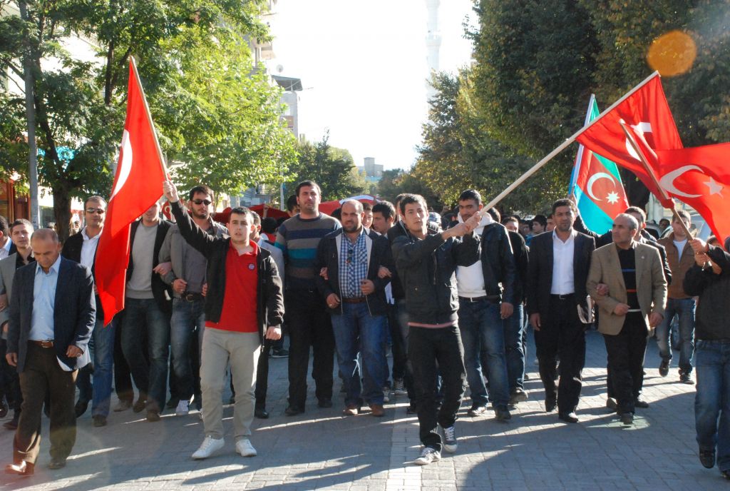 Teröre Tepki Yürüyüşü