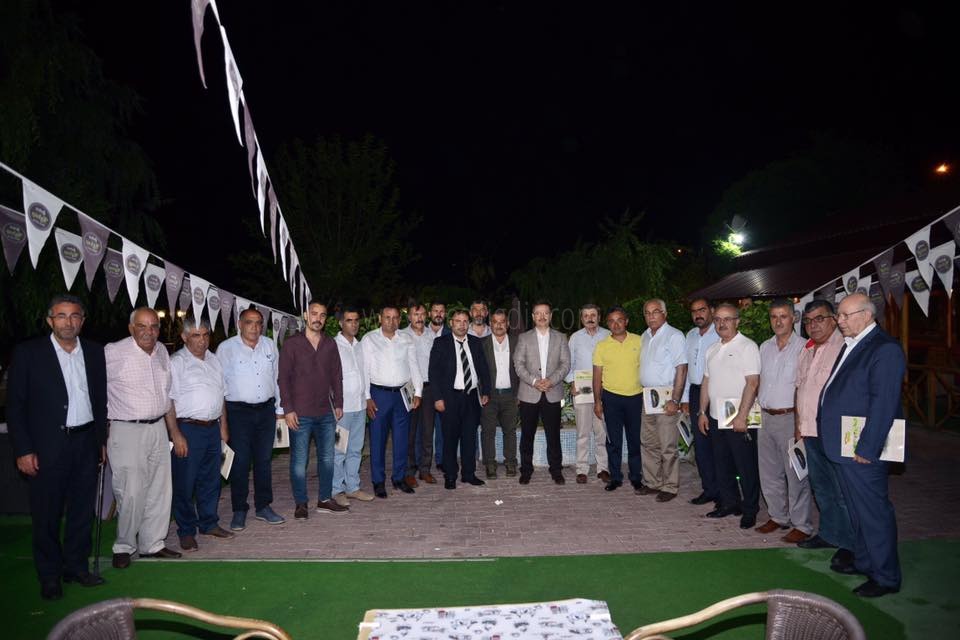VALİ ENVER ÜNLÜ  HAYIRSEVER İŞ ADAMLARIYLA BİR ARAYA GELDİ