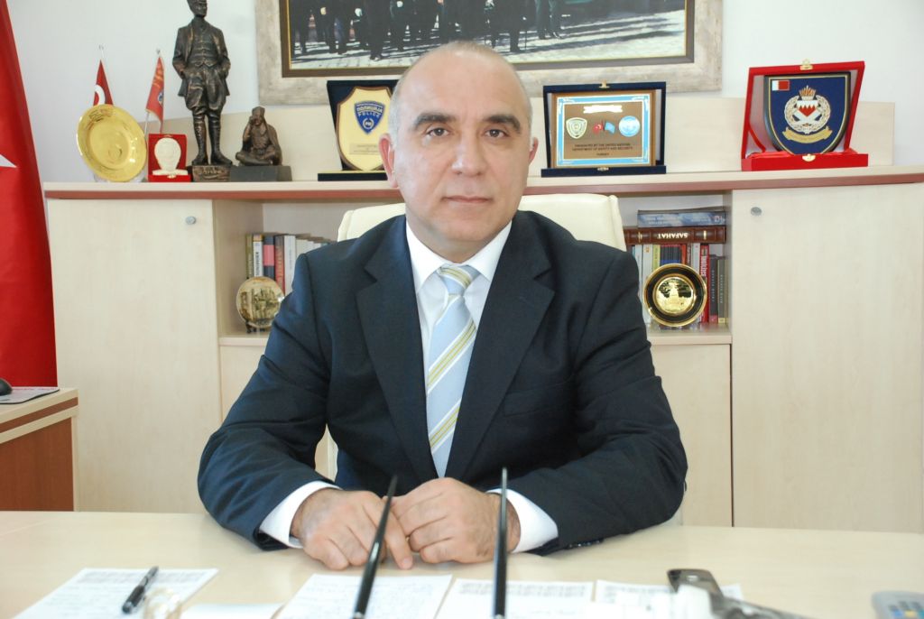 Okullar Emniyet Amirlerine Zimmetlendi