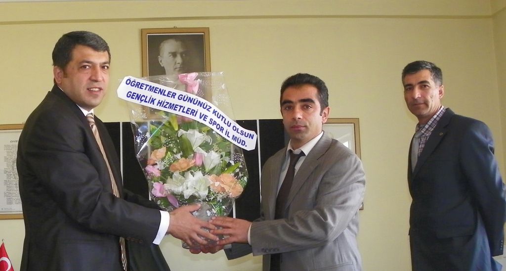 Öğretmenler Günü Kutlandı