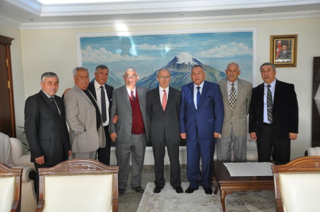 Iğdır Kızılay Şubesinden Vali Davut Haner'e Ziyaret