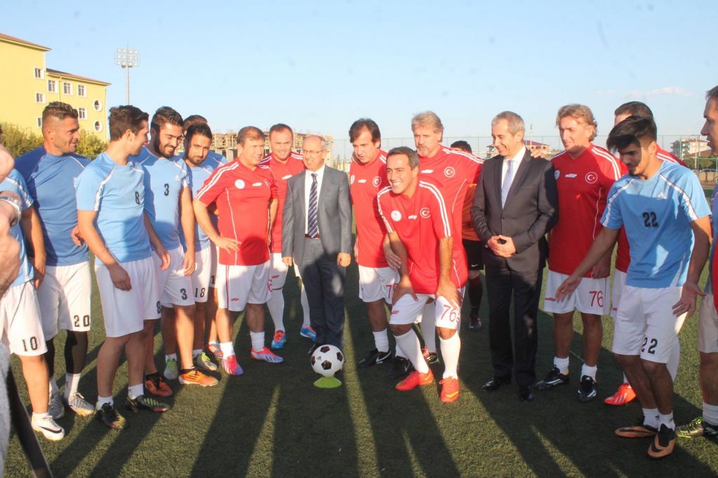Futbolun ustaları Iğdırda