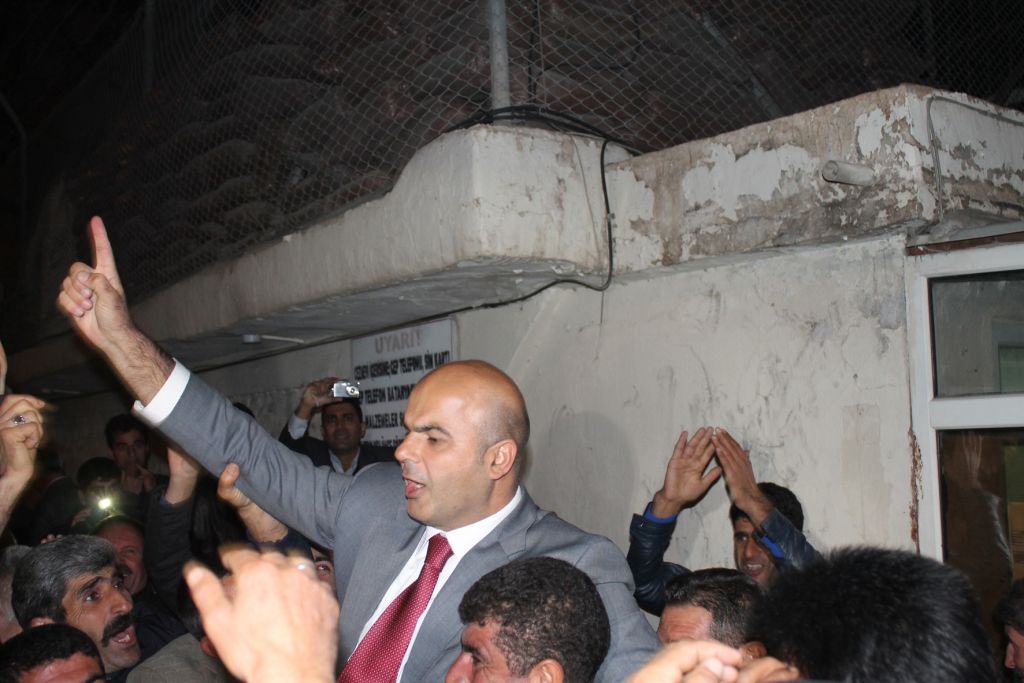 Tuzluca Belediye Başkanı Tutuksuz Serbest Bırakıldı