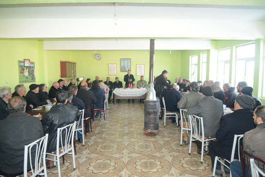 VALİ AHMET TURGAY ALPMAN VATANDAŞIN İSTEK VE SORUNLARINI DİNLEDİ