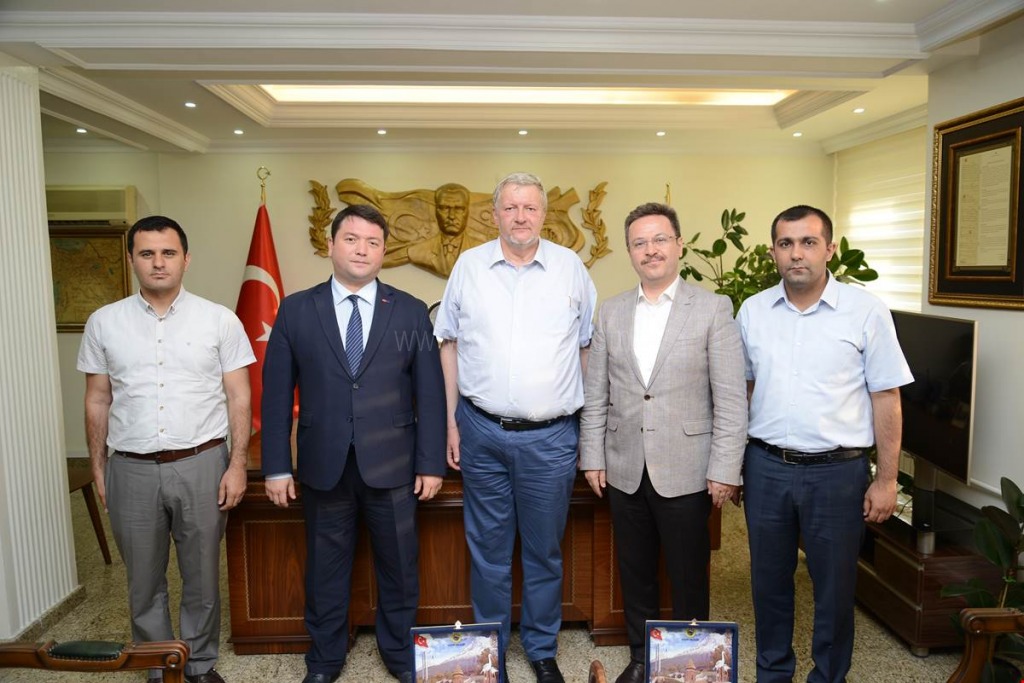 AB BİRLİĞİ YATIRIMLAR DAİRESİ BAŞKANI VALİ ÜNLÜYÜ ZİYARET ETTİ