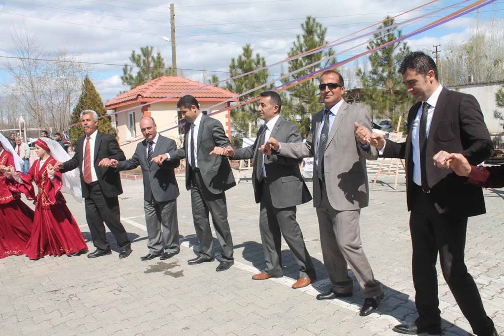 Melekli Beldesinde Nevruzu Coşkuyla Kutlandı
