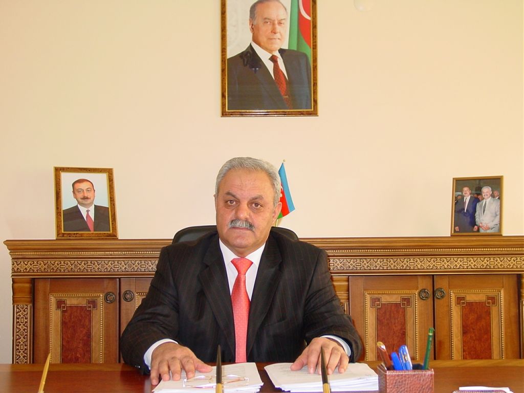 Zeynelov'a Yılın Diplomat Ödülü verildi