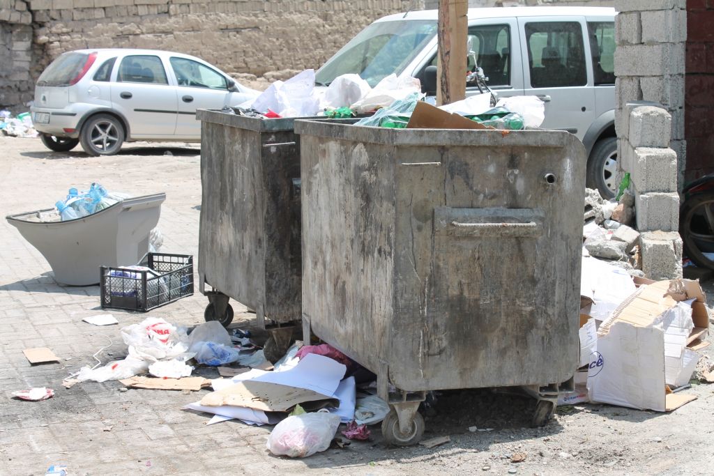 Belediye Başkanı Malk Çevremizi Temiz Tutalım