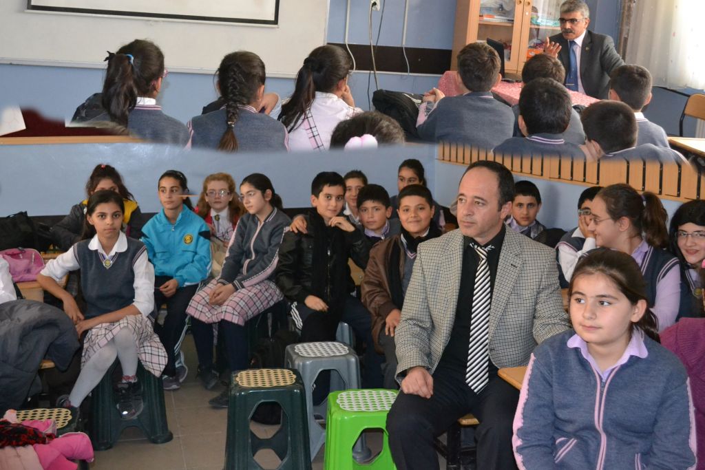 Öğrencilere Biyolojik Çeşitlik Konulu Seminer Verildi