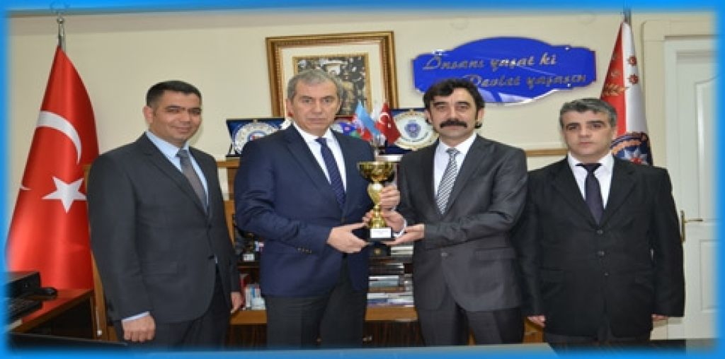 Iğdır Emniyetinden Masa Tenisi Turnuvasında Birincilik