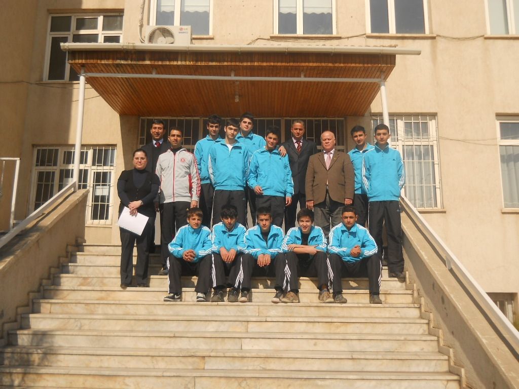 Mev Anadolu Lisesi Basketbol Takımı İl Birincisi Oldu