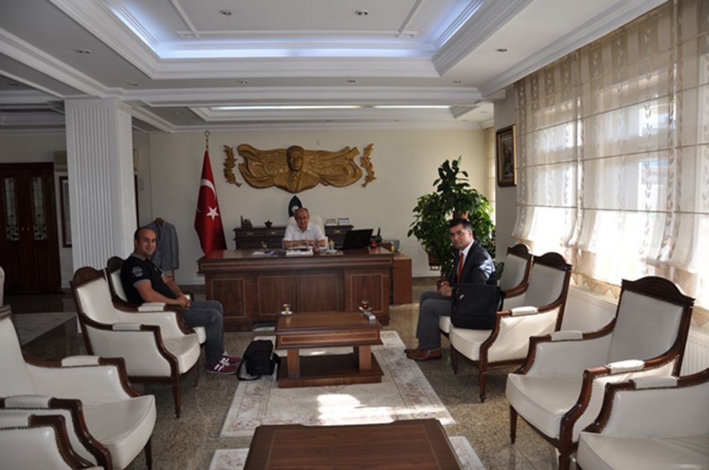 Trt Haber Ve Spor Dairesi Başkan Yardımcısı Erol Yüksel Vali Davut Haneri Ziyaret Etti