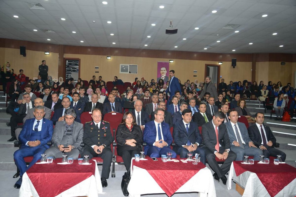 IĞDIRIN KURTULUŞUNUN 98 YILDÖNÜMÜ MÜNASEBİTİYLE PANEL DÜZENLENDİ