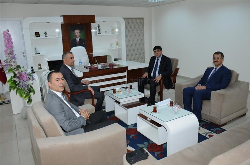 Rektör Almadan İl Sağlık Müdürü Alpaslan Erola İade-i Ziyaret