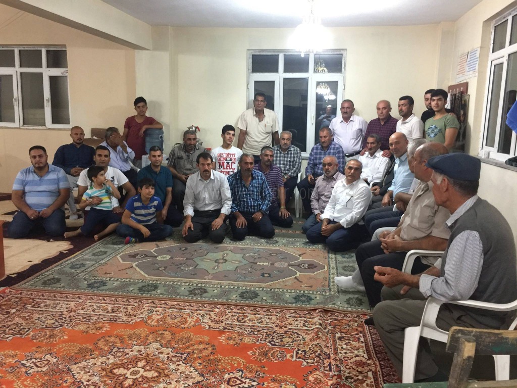 IĞDIR AK PARTİ MİLLETVEKİLİ NURETTİN ARAS VATANDAŞLARLA SOHBET ETTİ