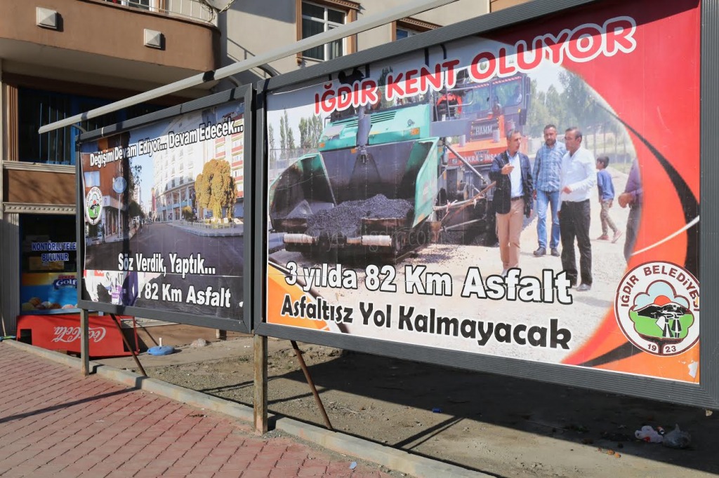 IĞDIR BELEDİYESİNİN ÇALIŞMALARI REKLAM PANOLARINDA