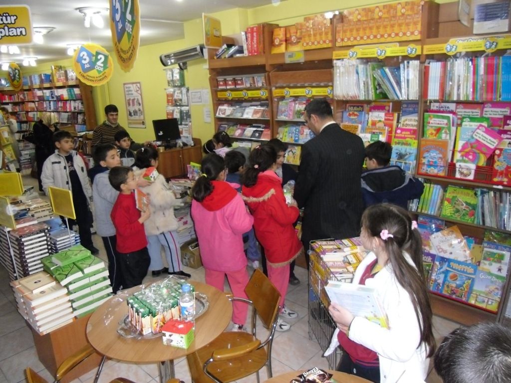Iğdır'lı Öğrencilerden Örnek Davranış