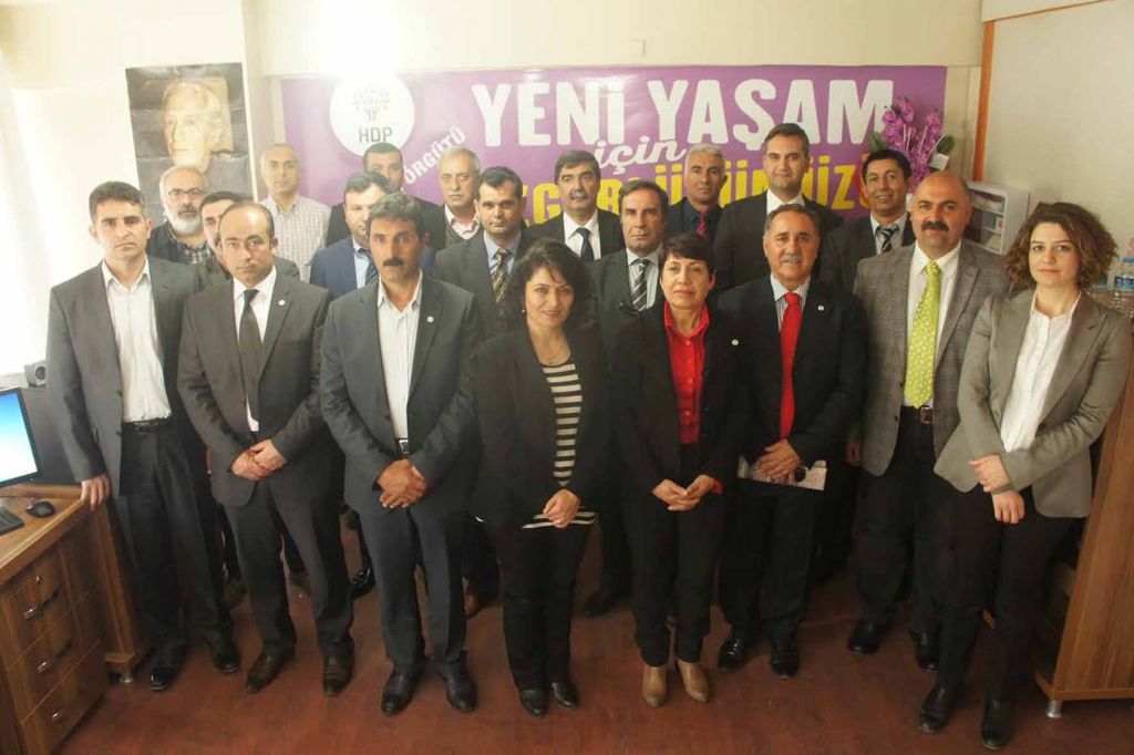 HDP Iğdırda aday adayları tanıttı