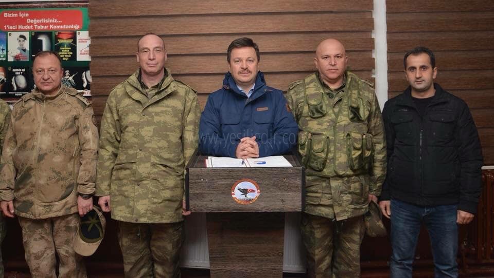VALİ ÜNLÜDEN YENİ YIL ZİYARETLERİ
