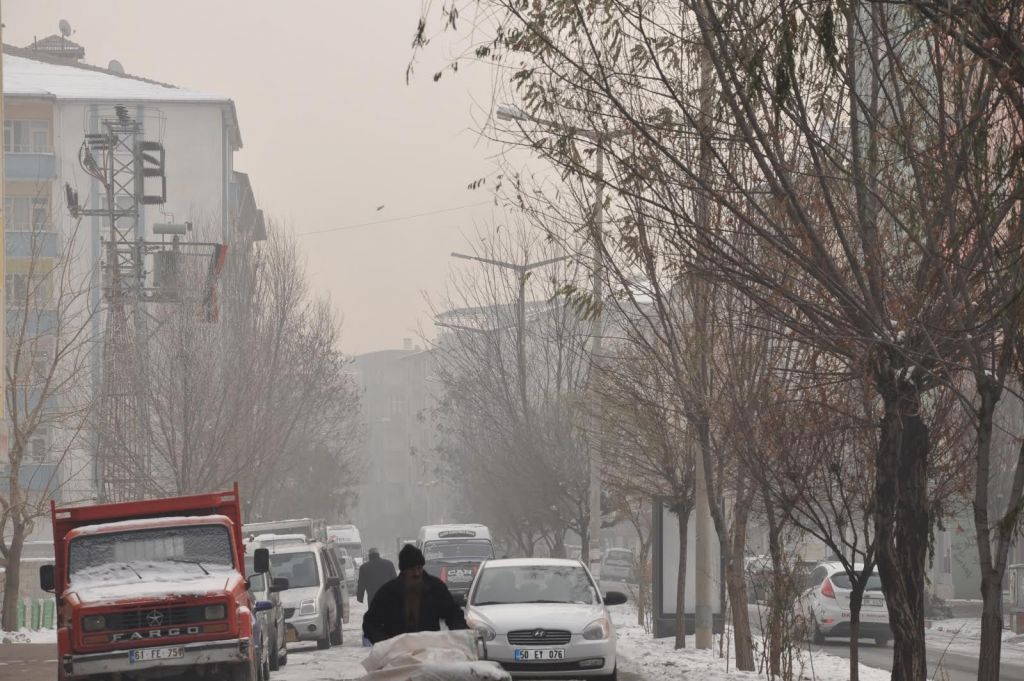 Iğdır 20 Gündür Güneşe Hasret ve Kirli Hava Sağlığı Tehdit Ediyor