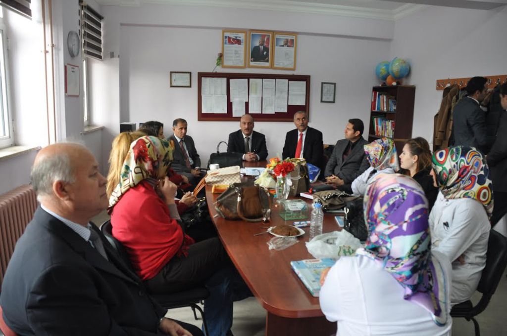Iğdır İl Milli Eğitim Müdürü Okulları Geziyor