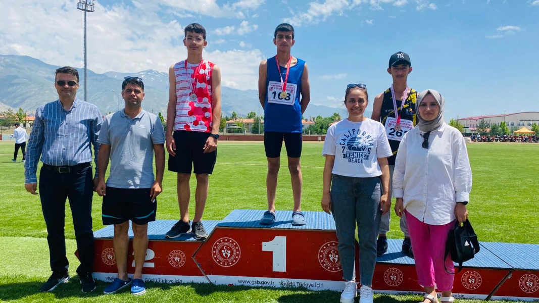 U14 Atletizm Finalindeyiz