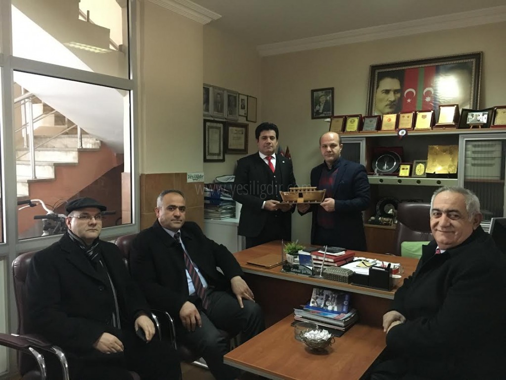 Nuh'un Gemisi İle Geldi