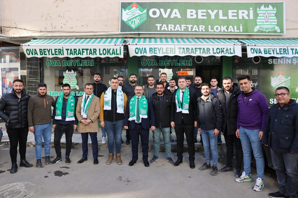 Vali Ercan Turan Ova Beyleri Taraftar Lokalini ziyaret etti