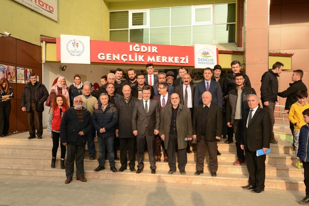 ATATÜRK MAHALLESİ SAKİNLERİYLE HUZUR TOPLANTISI DÜZENLENDİ