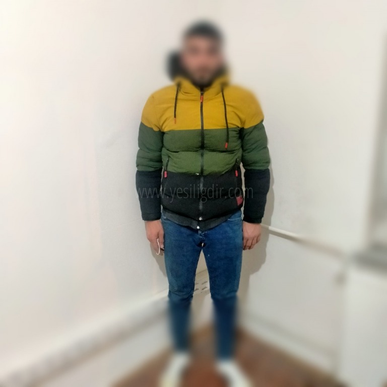 GÜVENLİK KAMARASI KAYIT CİHAZINI ÇALAN HIRSIZLARI PARMAK İZİ YAKALATTI