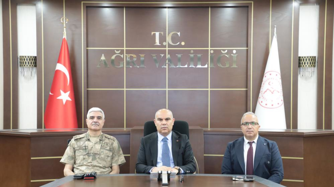 Ağrı’da “Güvenlik ve Asayiş” toplantısı yapıldı