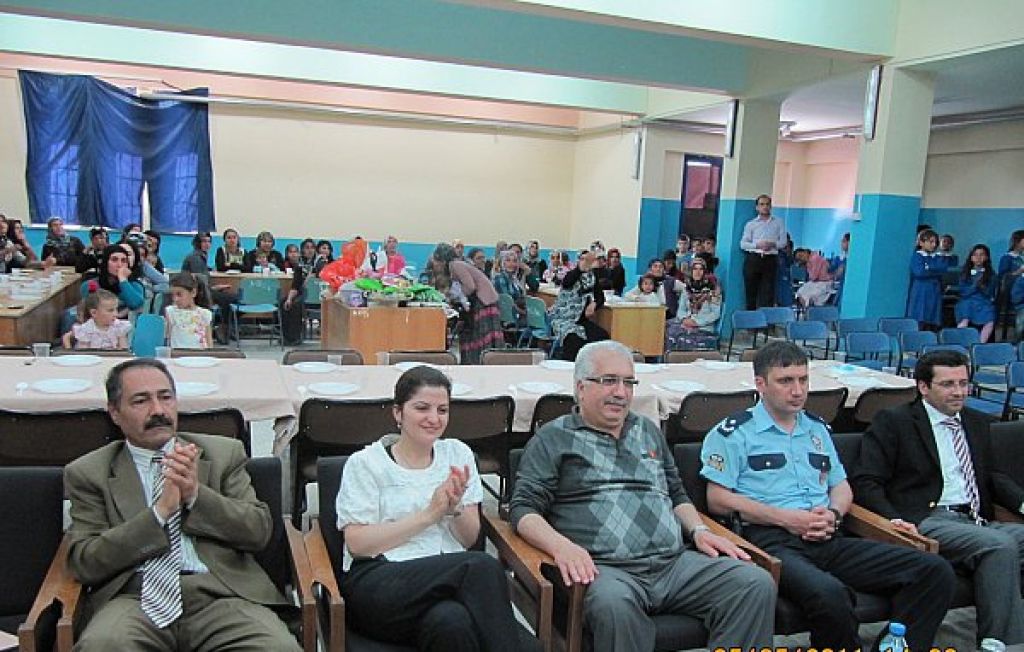 Mürşitali Köyünde Hem Çocuklar Hem Anneler Okuma Yazma Öğrendi
