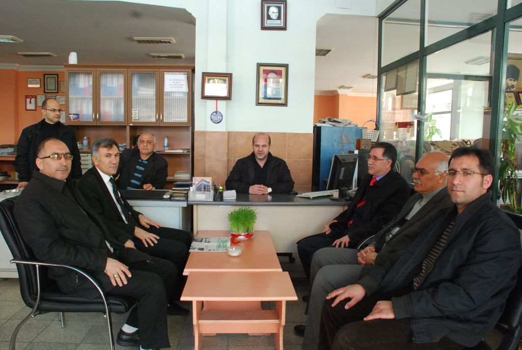 Bürokratlıktan Siyasete İlk Adım Ferhat Akkuş Siyasi Çalışmalara Başladı