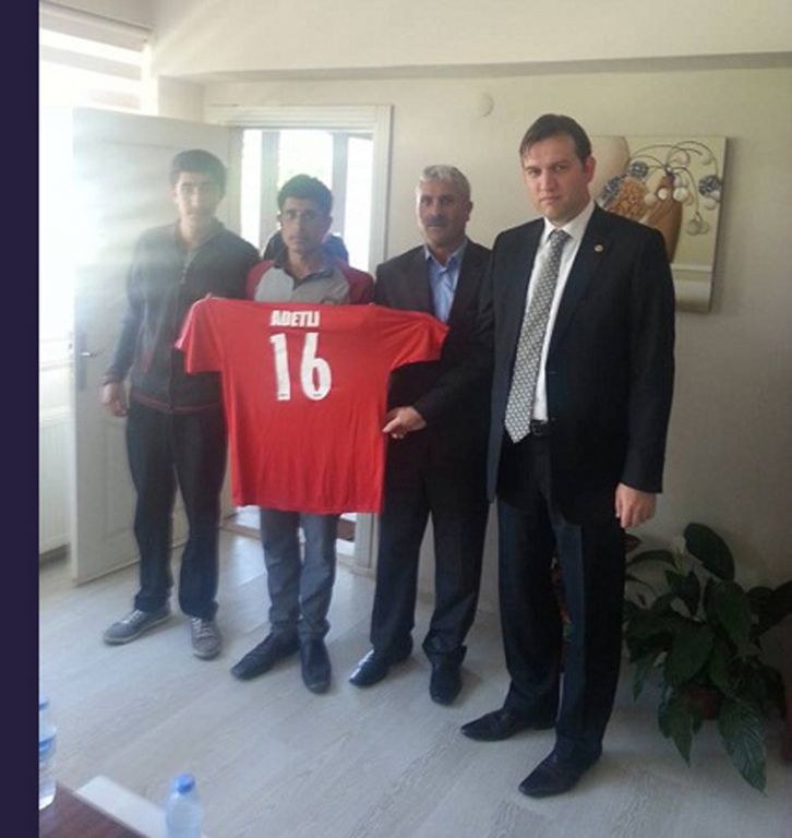 Kaymakamlıktan Adetli Köyüne Forma