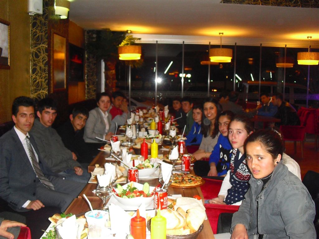 Karakoyunlu Kaymakamı Elif Canan Tuncer Ersöz Öğrenciler Geleceğimizdir