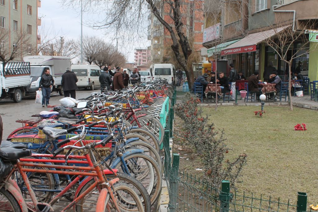Iğdırda Bisiklet Sayısı Her Geçengün Artıyor
