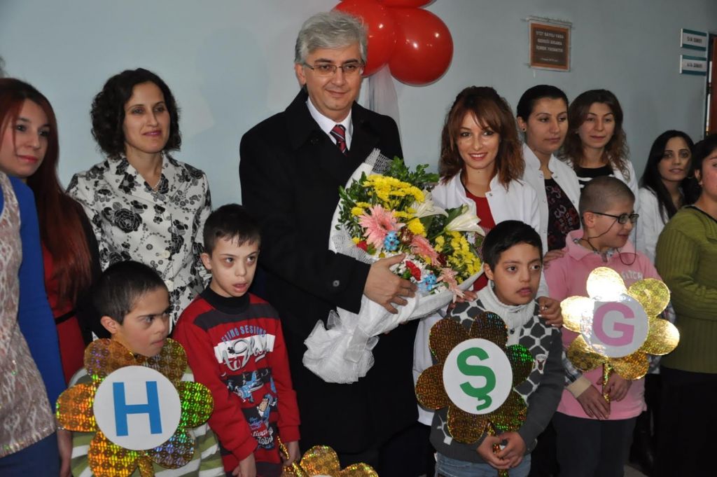 Vali Tepe Engeliler ile Birlikte Yaşamayı Henüz Yeni Öğrendik