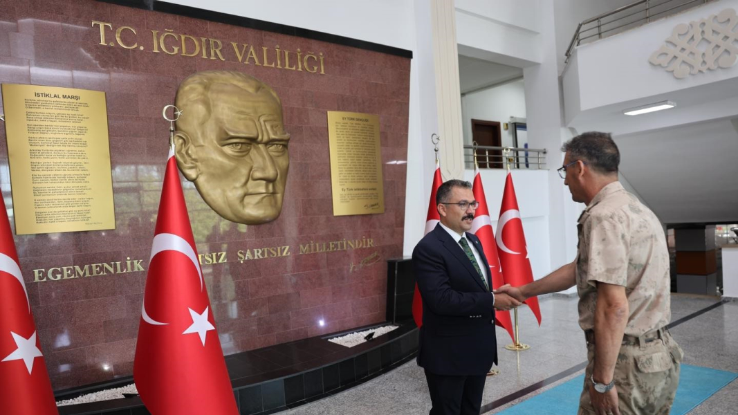 Vali Ercan Turan, İl Protokolü ile Bayramlaştı