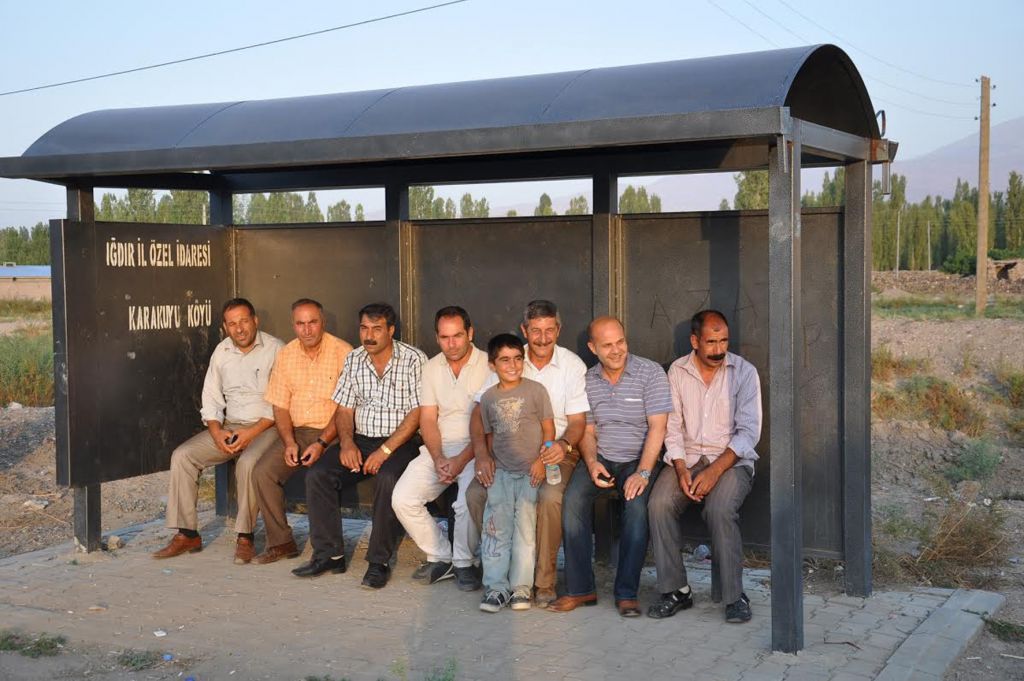 İl Özel İdaresi Tarafından Yapılan Minibüs Duraklarından Vatandaşlar Memnun