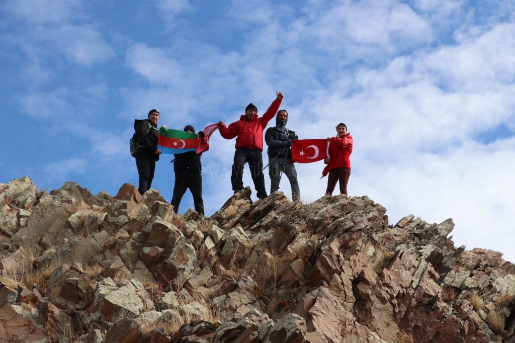 Karabağ Zaferi' Zirvede Kutlandı
