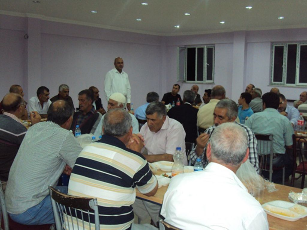 Başkan Türkan Halk Danışma Meclisine İftar Yemeği Verdi