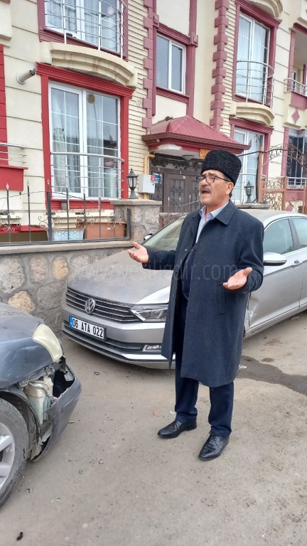 IĞDIR'DA 14 KİŞİNİN YARALANDIĞI KAZA ANI GÜVENLİK KAMERASINA YANSIDI