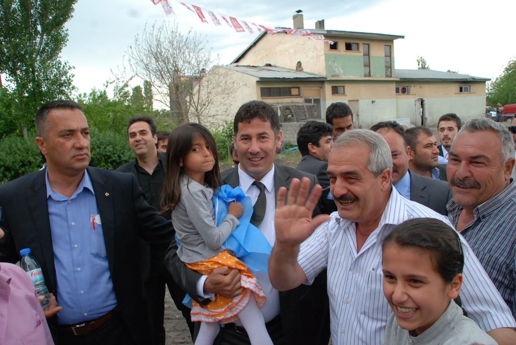 MHP Milletvekili Sinan Oğan Teşekkür Gezisine Devam Ediyor